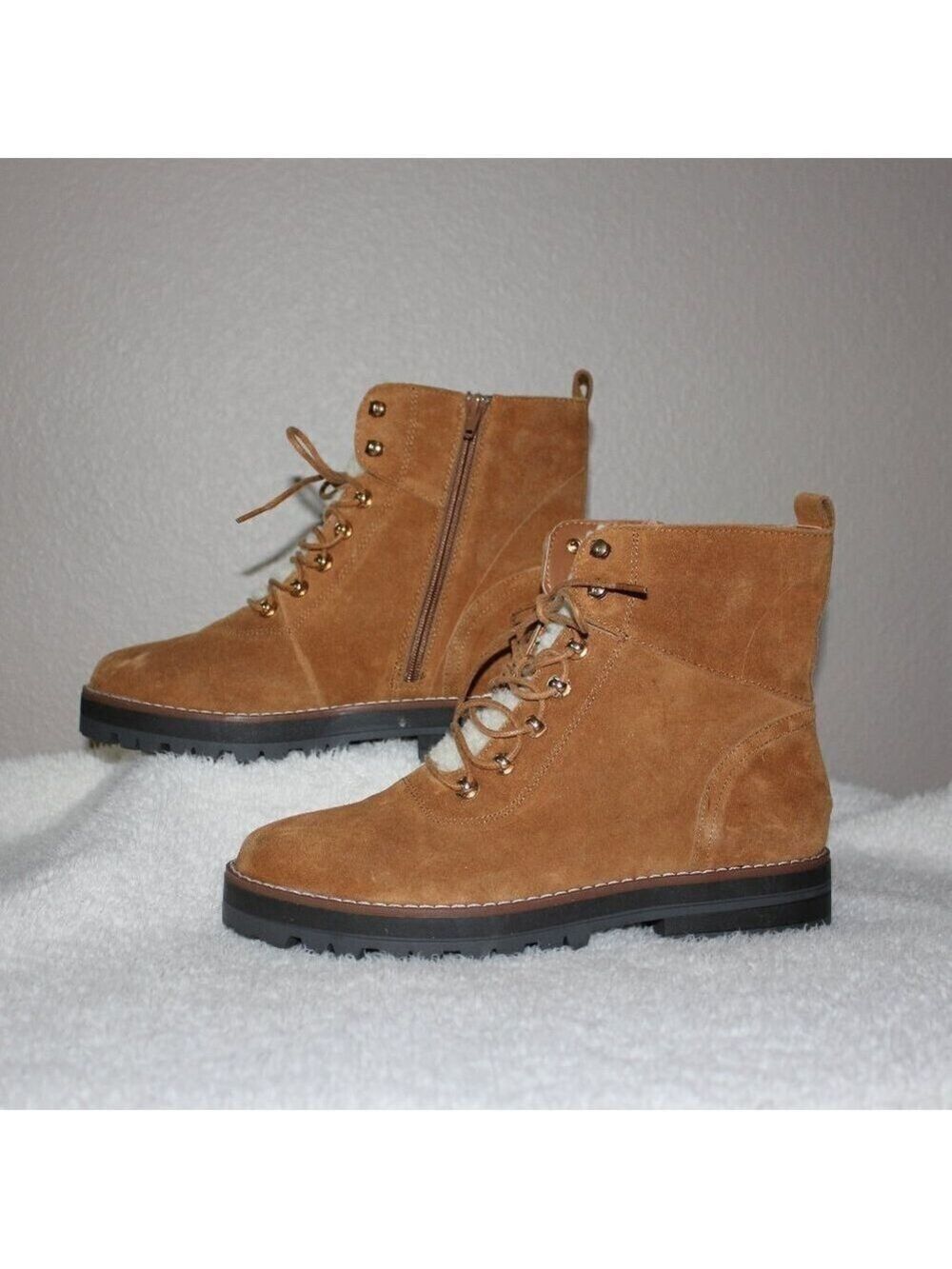 Crown and Ivy Naomi Hiker Boot Size 9M